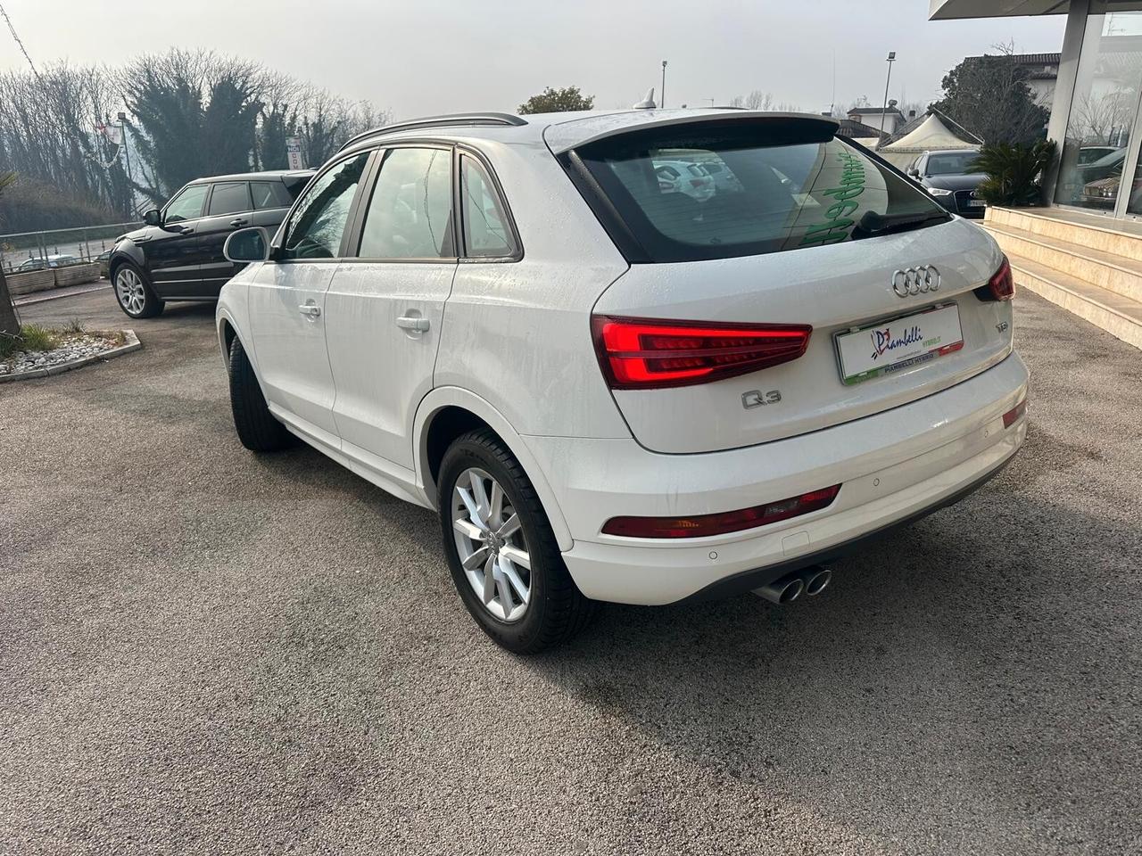 Audi Q3 2.0 TDI 150 CV Business