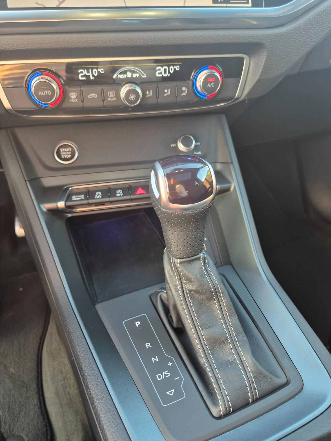 Audi Q3 40 TFSI quattro S tronic line edition