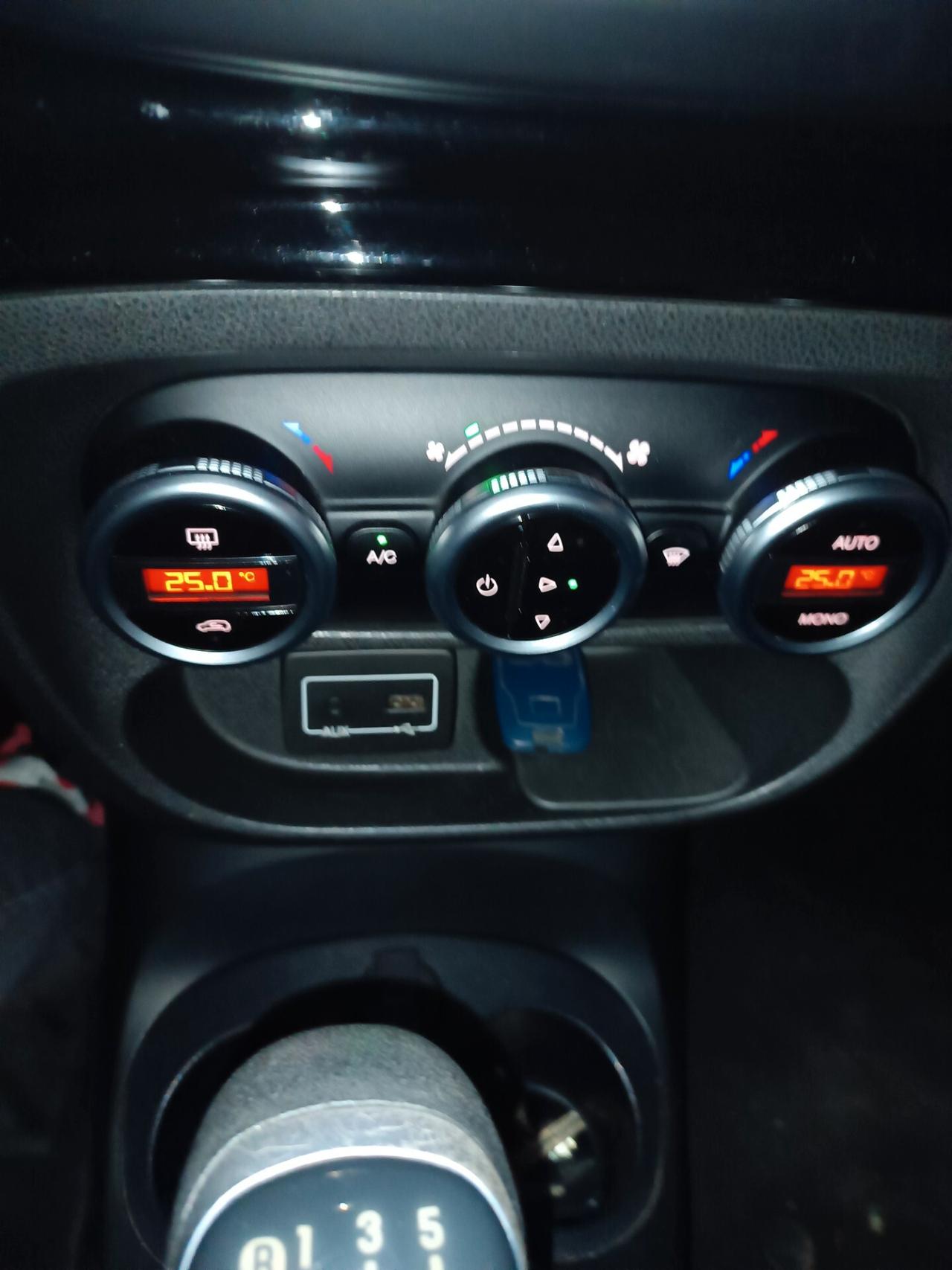 Fiat 500L 1.6 Multijet 120 CV Trekking