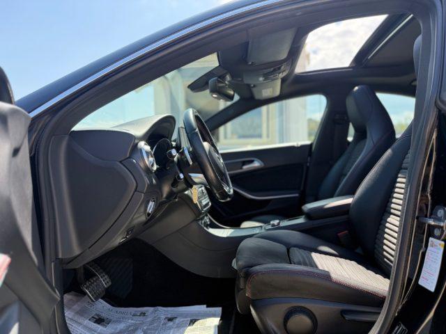 MERCEDES-BENZ CLA 220 d Premium AMG Garanzia