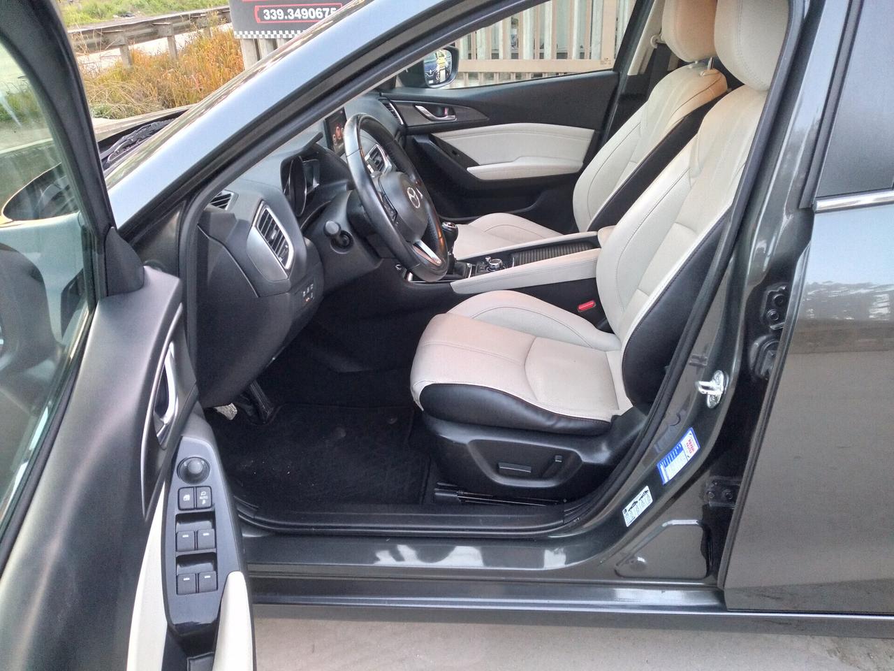 Mazda 3 Mazda3 1.5 Skyactiv-D Exceed