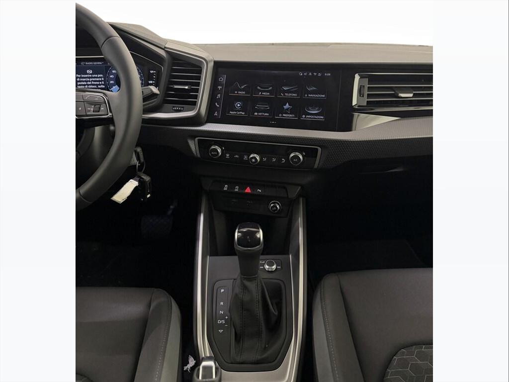 Audi A1 30 1.0 TFSI Identity Black S tronic