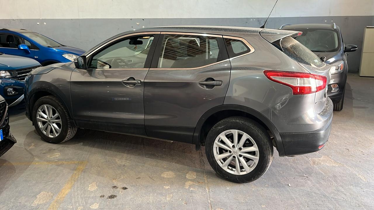 Nissan Qashqai 1.5 dCi DPF Acenta