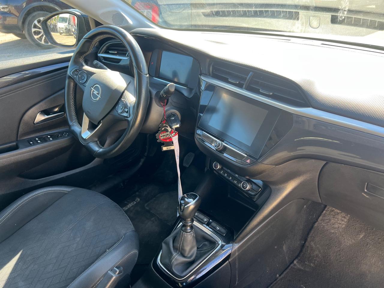 Opel Corsa 1.2 100 CV Edition