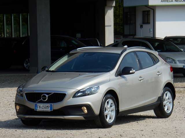 Volvo V40 Cross Country 2000 D3 150CV Business Geartronic