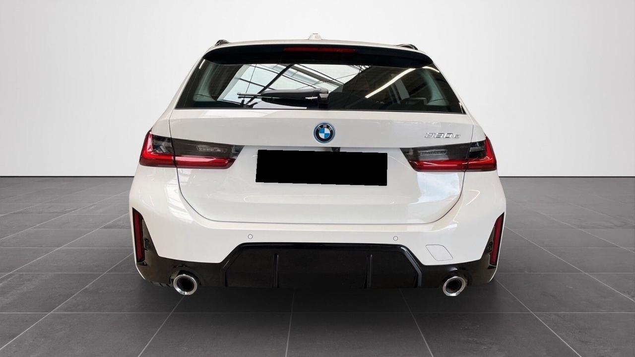 Bmw 330 BMW 330e Touring M-sport