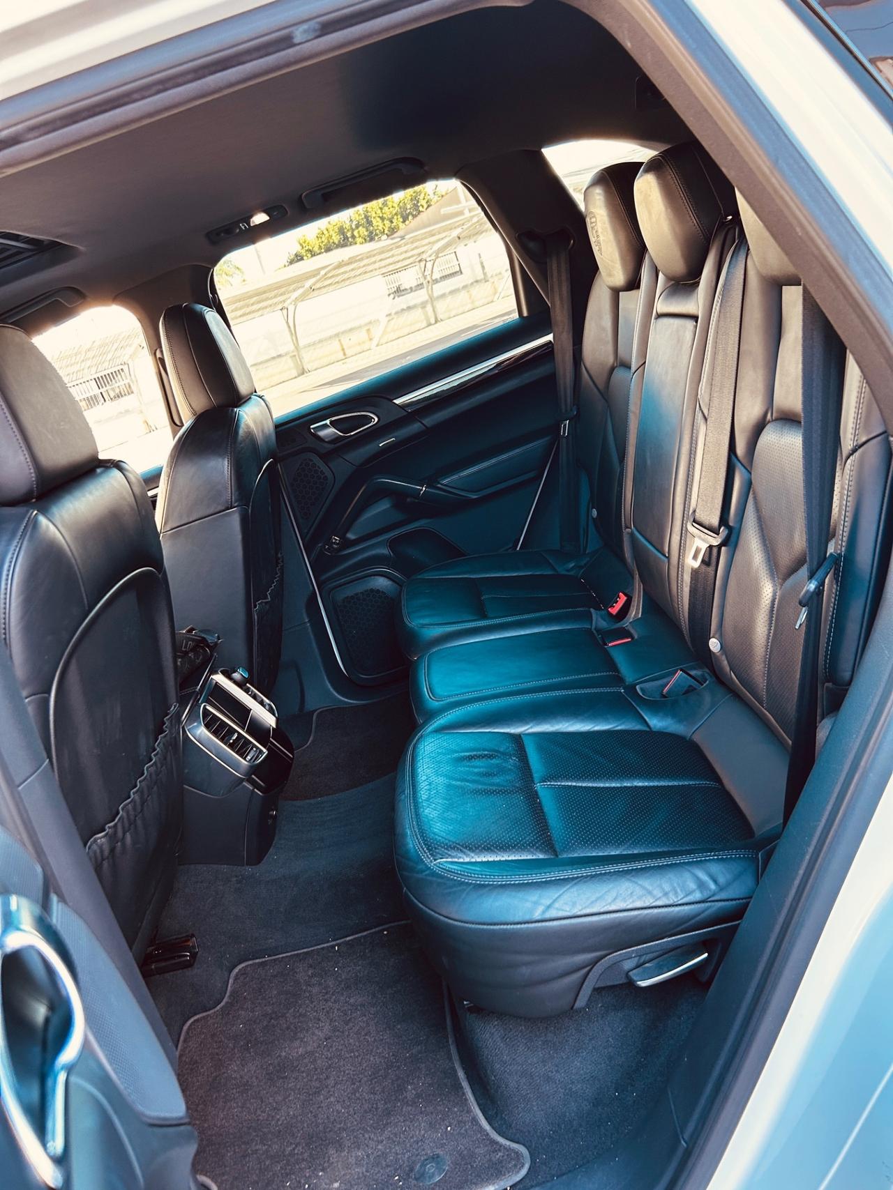 Porsche Cayenne 3.0 Diesel 250CV Platinum Edition