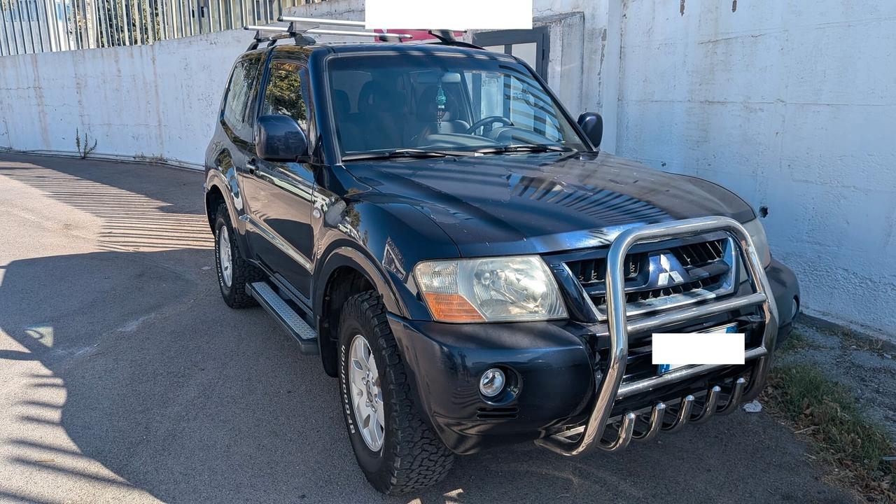 Mitsubishi Pajero 2.5 TDI 3p. GLX