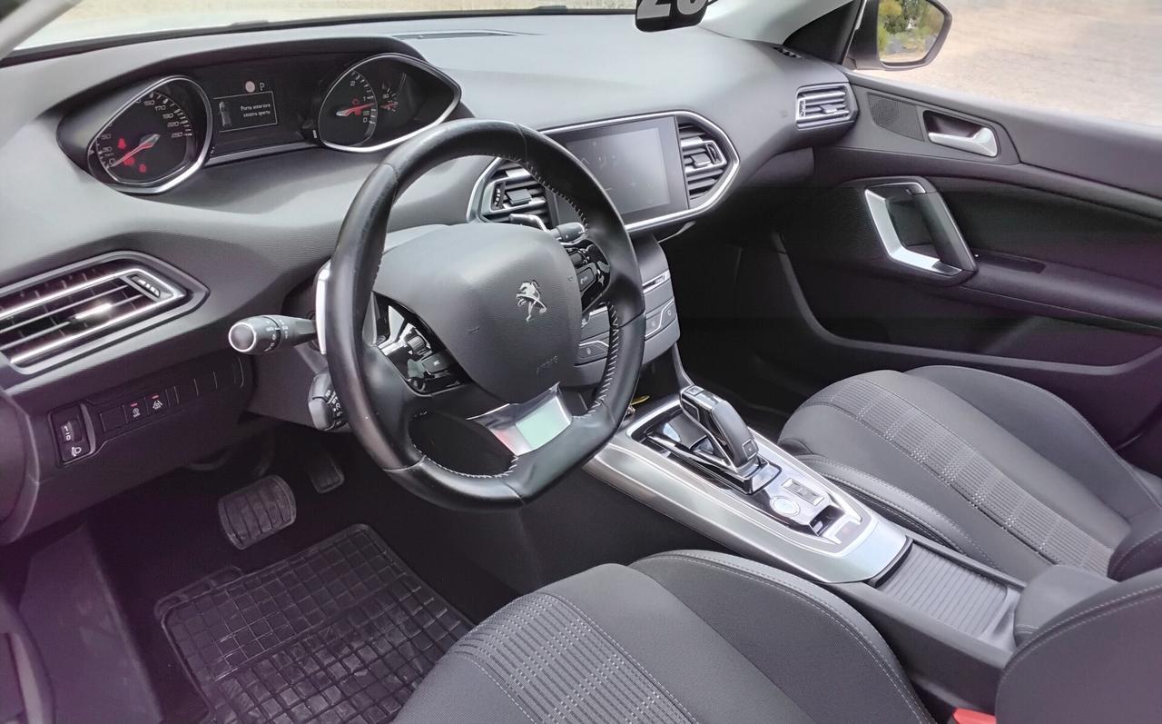 Peugeot 308 BlueHDi 130 S&S SW Allure