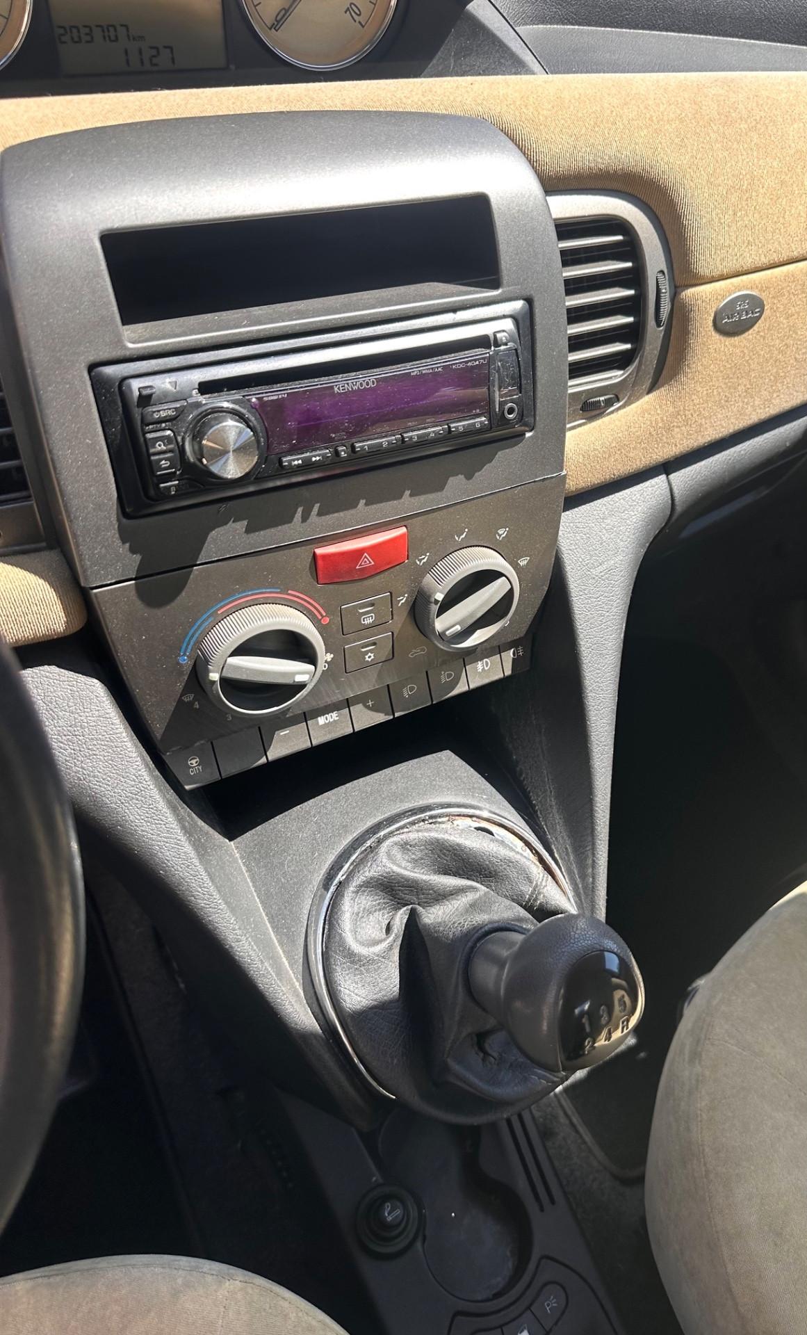 Lancia Ypsilon 1.3 Multijet 70 cavalli Platino NEOPATENTATI
