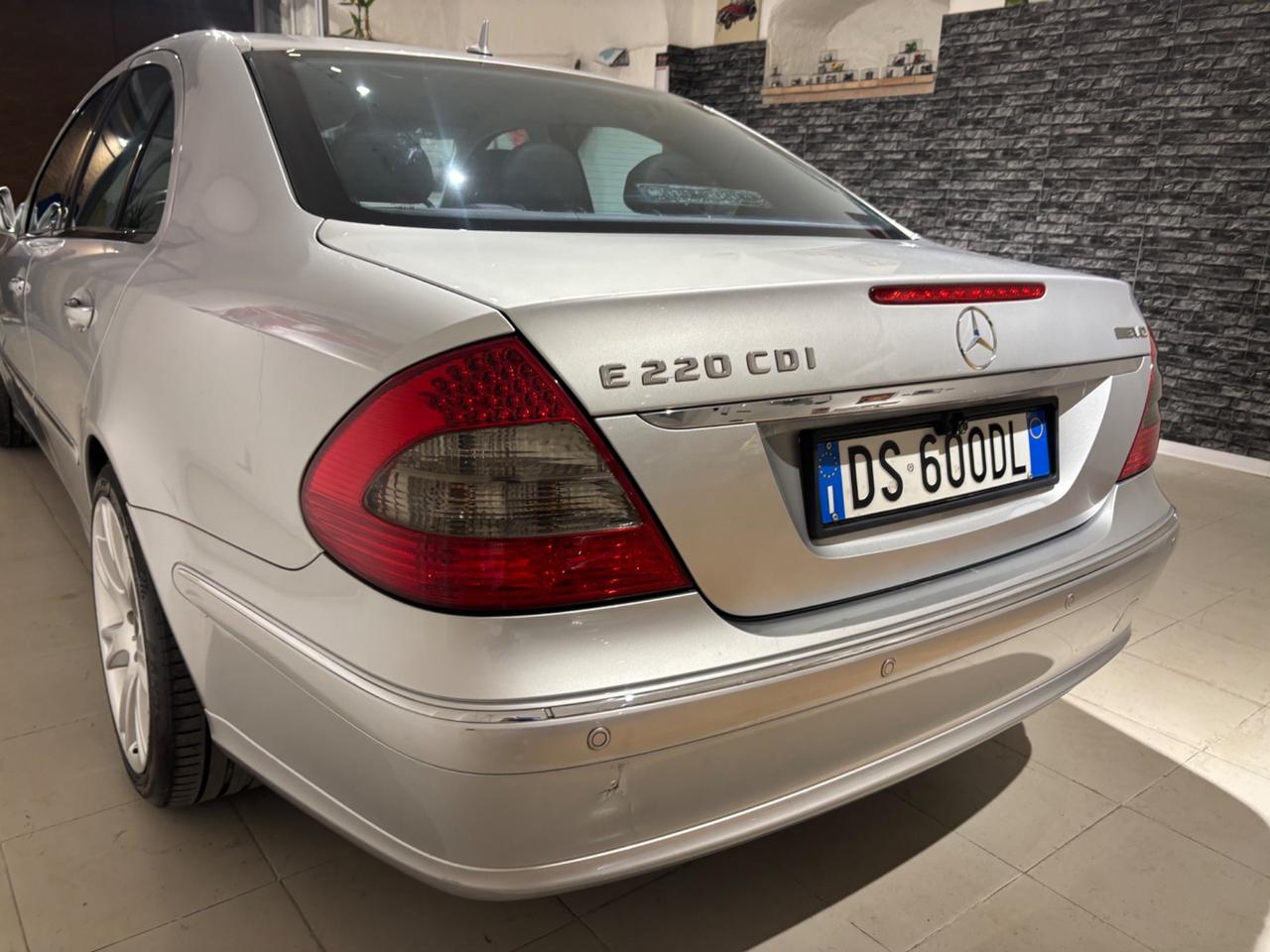 Mercedes-benz E 220 CDI cat EVO Avantgarde