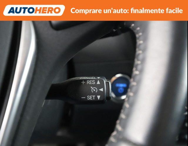 TOYOTA Auris 1.8 Hybrid Active