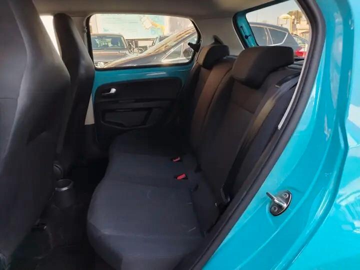 Volkswagen up! 1.0 5p. color BlueMotion Technology
