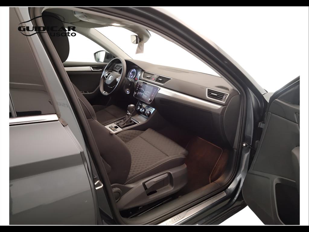 SKODA Superb III 2016 Wagon - Superb Wagon 2.0 tdi evo Style 150cv