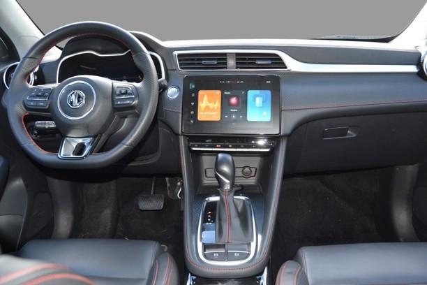 MG ZS - 1.0T 6AT LUXURY