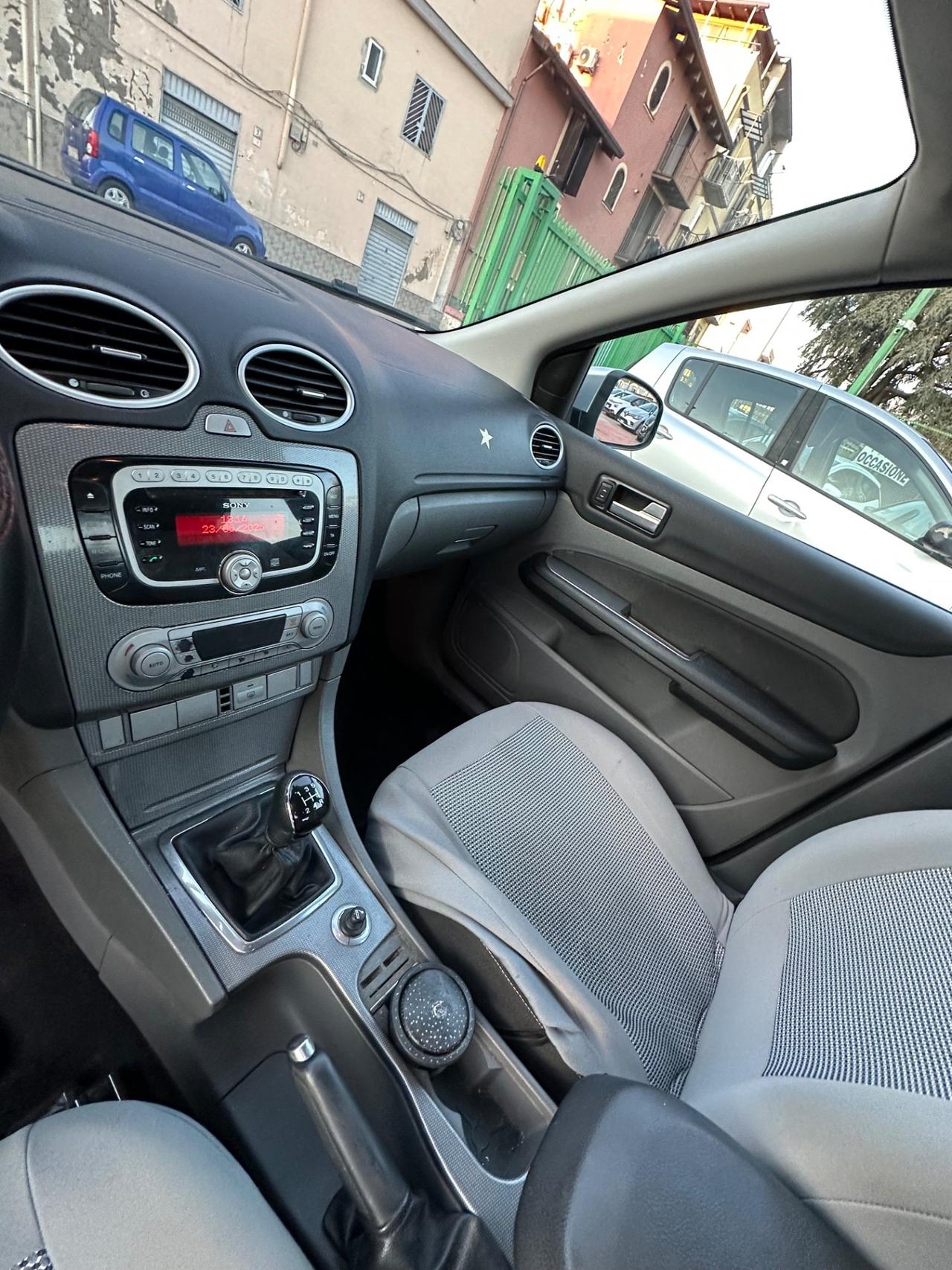 Ford Focus 1.6 TDCi (110CV) 5p. Tit. DPF