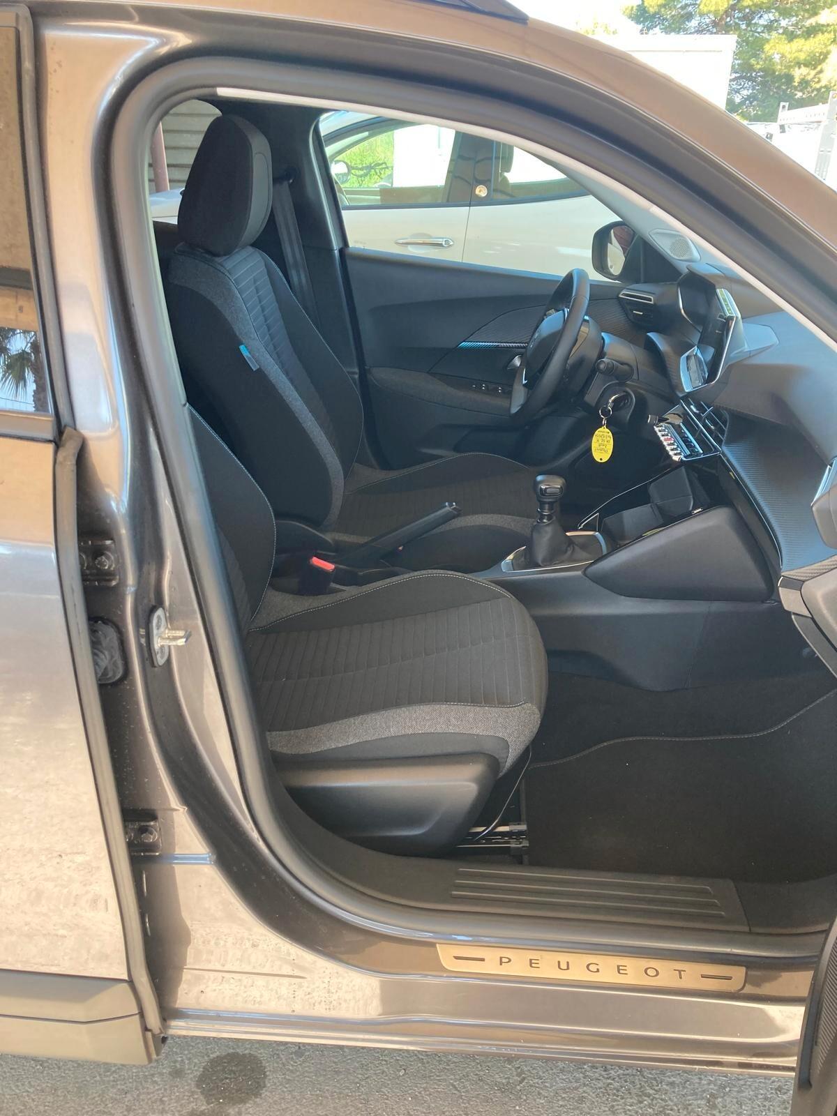 Peugeot 2008 PureTech 130 S&S Style Pack