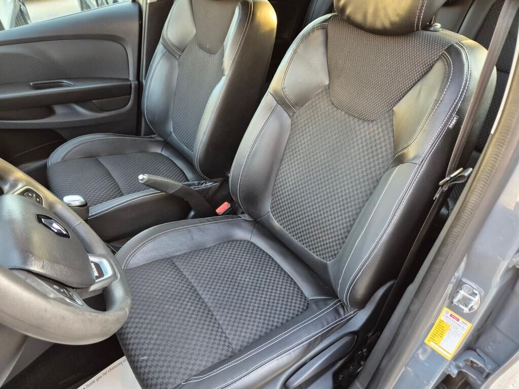 Renault Clio 1.5 dCi MOSCHINO FULL LED NAVI CAMERA