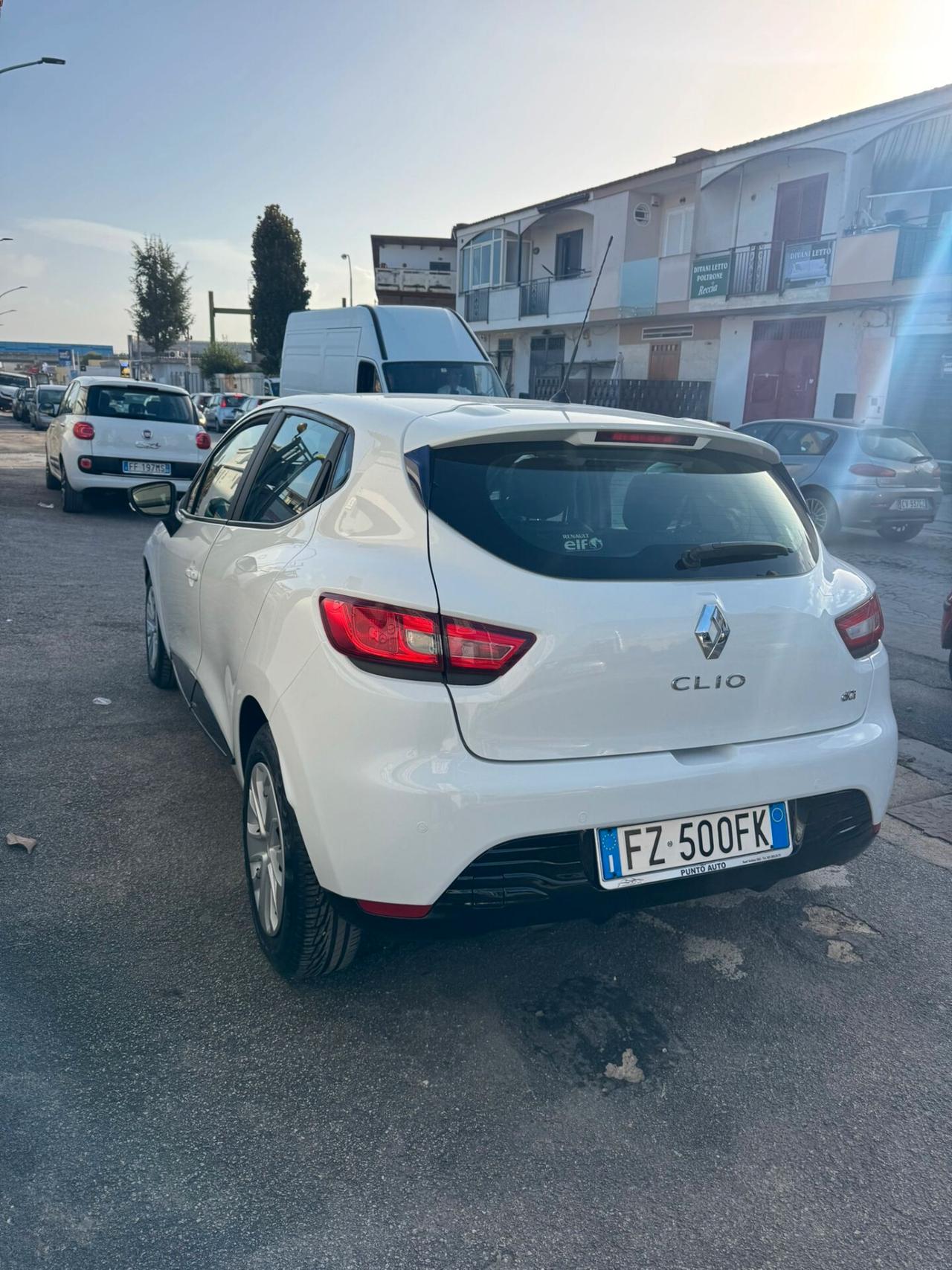 Renault Clio dCi 8V 75 CV Start&Stop 5 porte Energy Duel