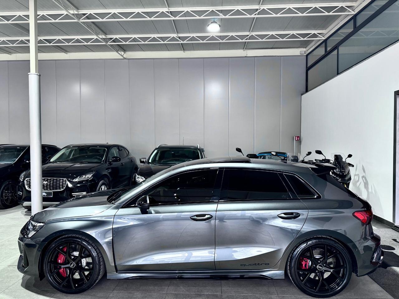 Audi RS3 2.5 TFSI 400CV Quattro S-Tronic