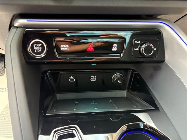 AUDI Q5 2.0 TDI mHEV+ S tronic quattro Business Advanced.