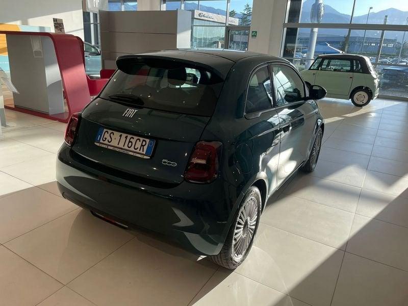 FIAT 500e LA NUOVA 500 Nuova 500 Hatchback My23 La Nuova 500 - 320 Berlina