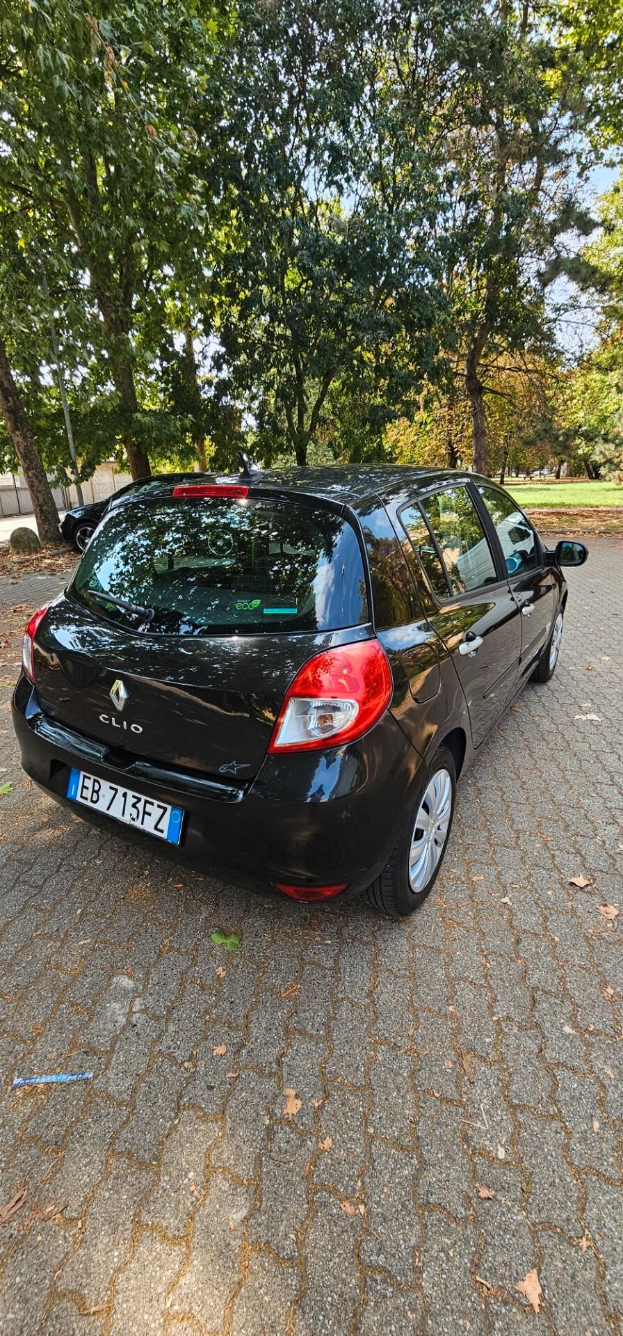 Renault clio