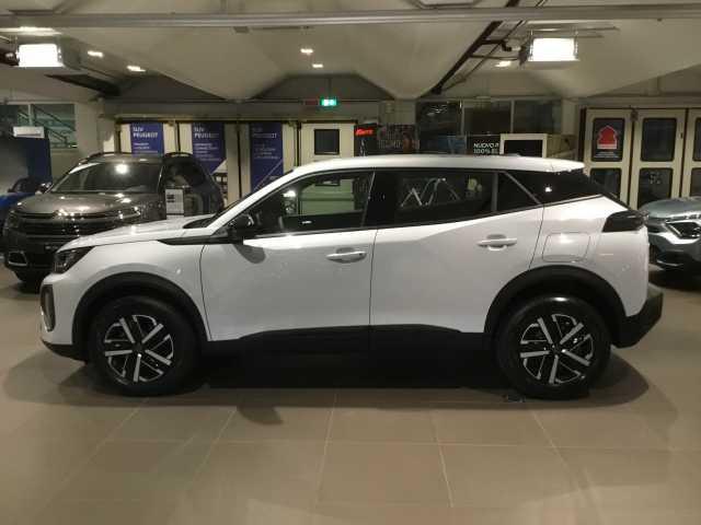 Peugeot 2008 Active 1.2 PureTech 100 cv - Km Zero