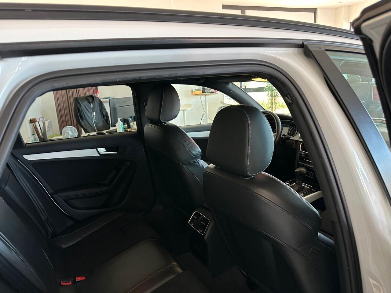 Audi A4 Avant 2.0 TDI 177CV quattro Business Plus S-LINE AUTOMATICA