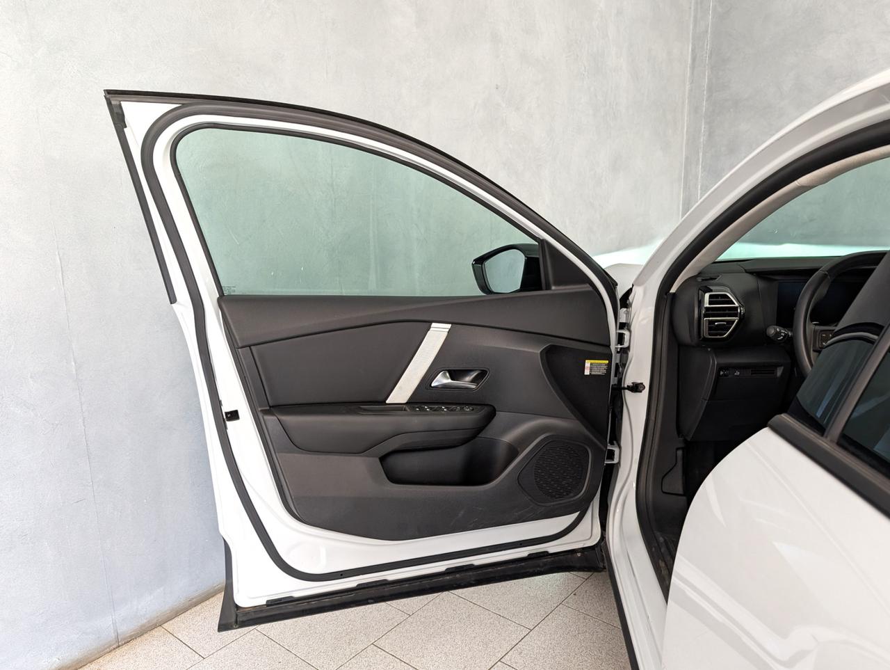 Citroen c4 x 1.2 puretech 130cv EAT8 Max