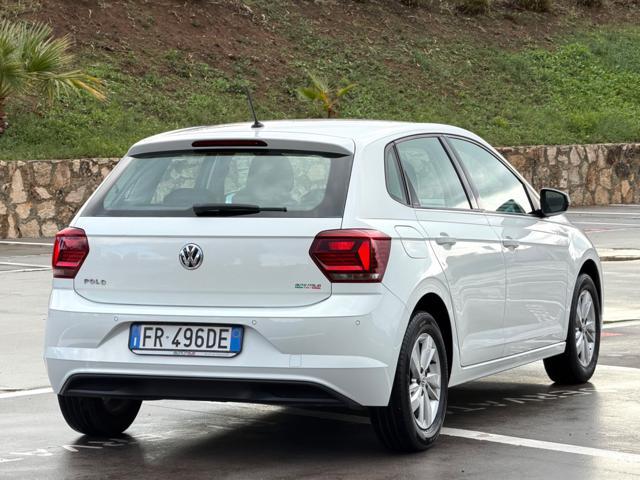 VOLKSWAGEN Polo 1.0 NAVI CARPLAY APPLE&ANDROID+2PDC+CLIMATRONIC
