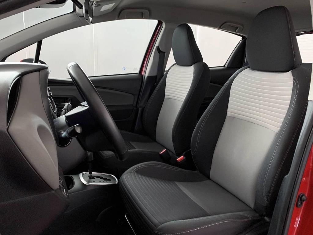 Toyota Yaris 5 Porte 1.5 VVT-i Hybrid Active Plus E-CVT