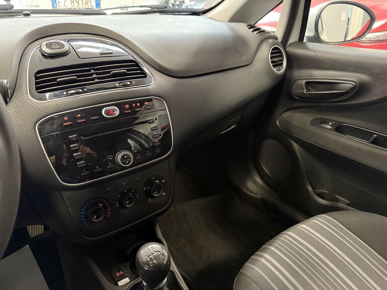 Fiat Grande Punto 1.4 3 porte Actual EasyPower 77CV Ok Neopatentati