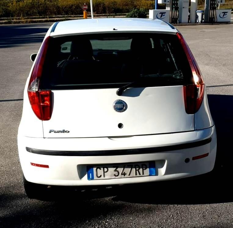 FIAT PUNTO 4 POSTI AUTOCARRO