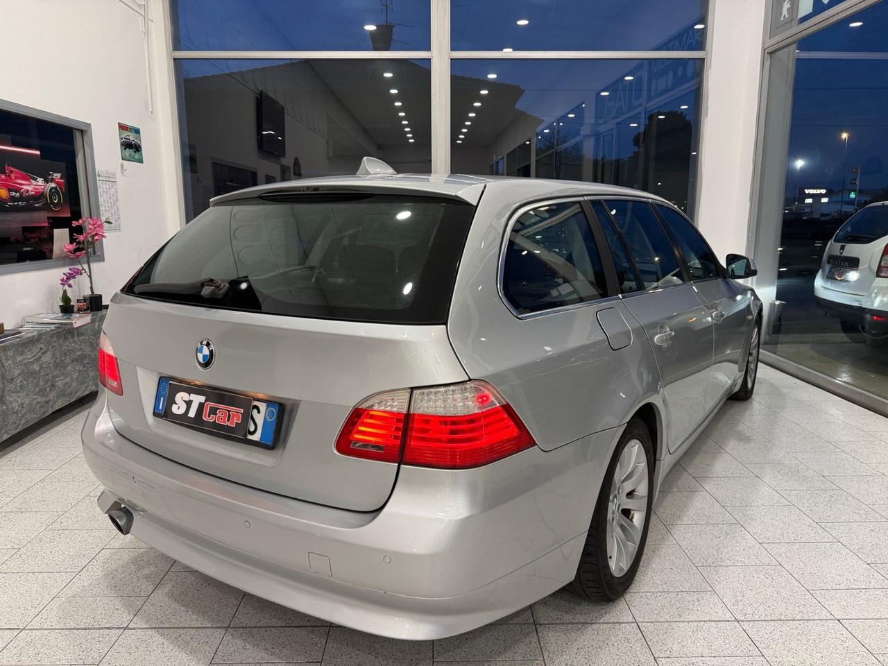 BMW 520d 177cv AUTOMATICO 2010