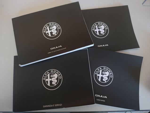 Alfa Romeo Giulia 2.2 t Giulia 150cv - GARANZIA 12 MESI -