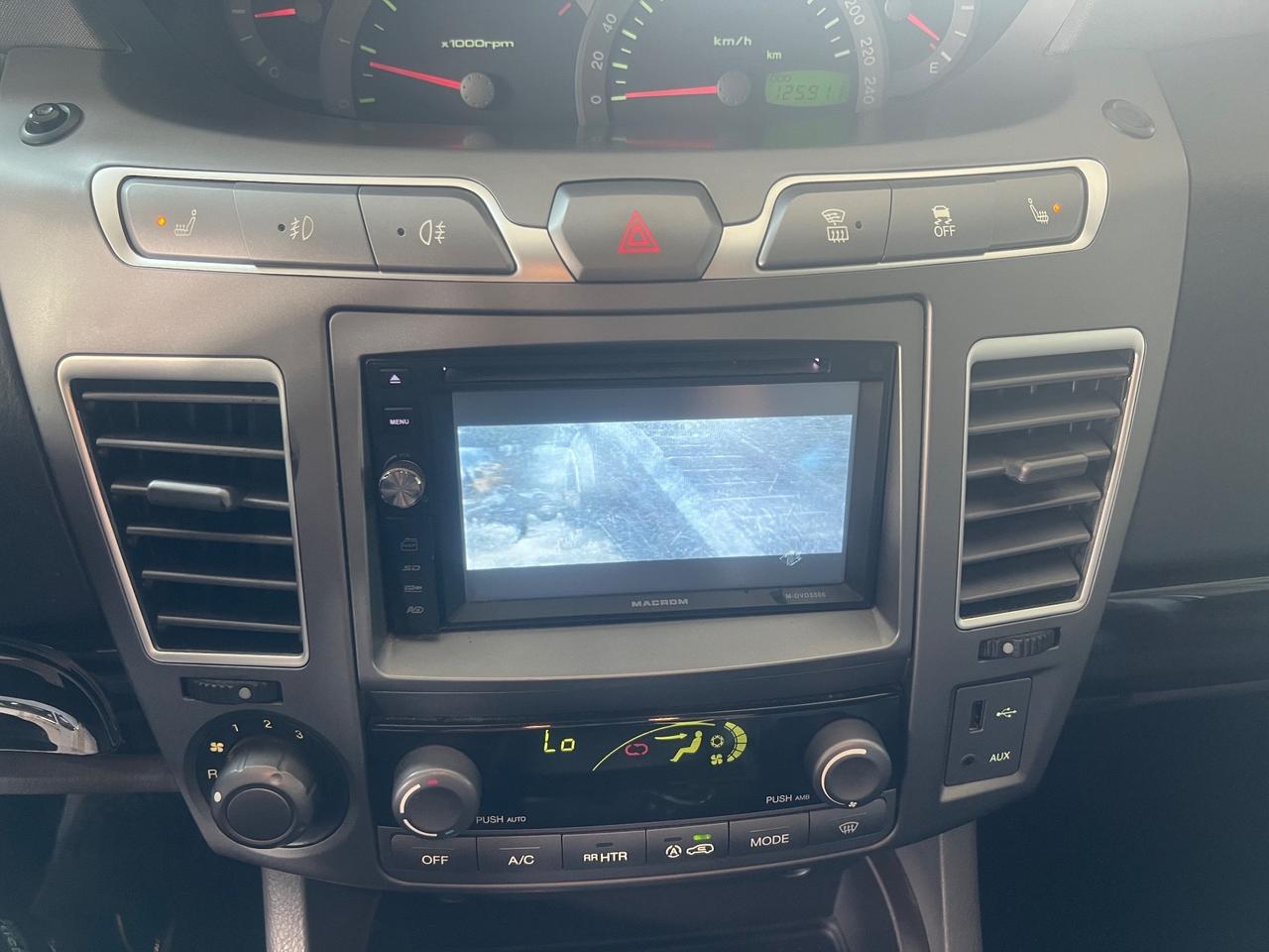 Ssangyong Rodius 2.2 Diesel 4WD A/T Classy Pelle