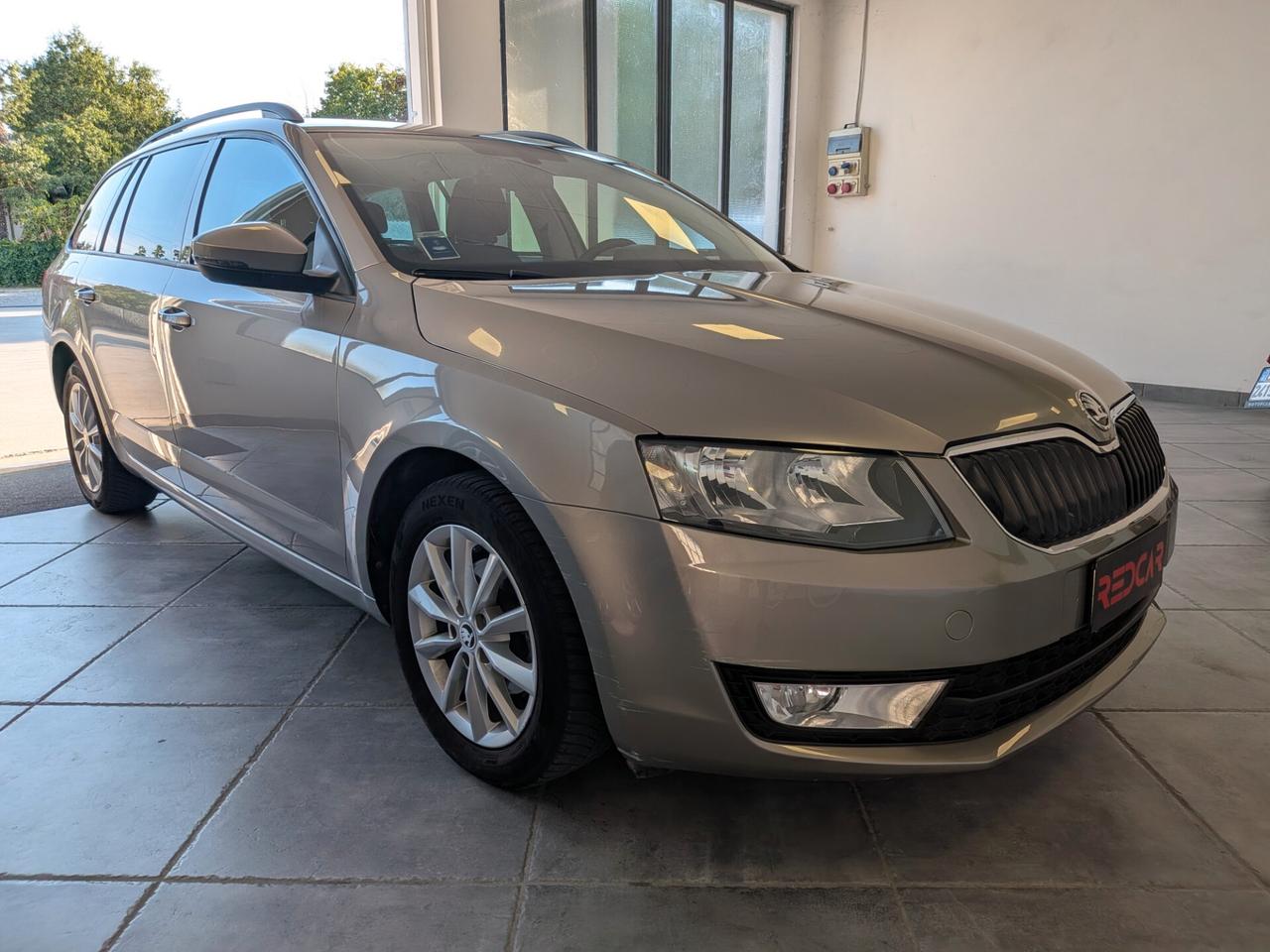 SKODA OCTAVIA SW 1.6 TDI DSG