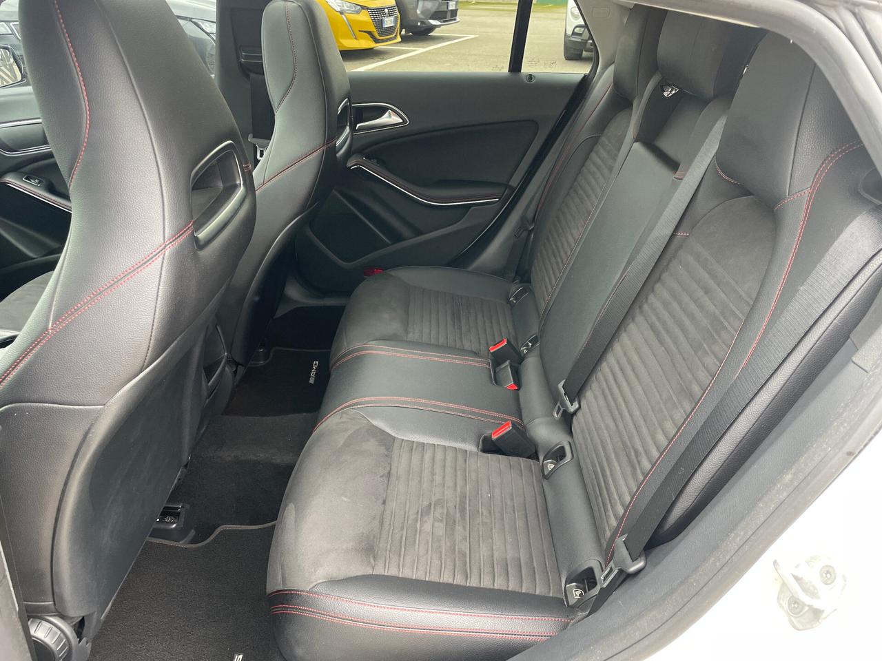 Mercedes-benz CLA 220 d S.W. 4Matic Automatic Premium-TETTO