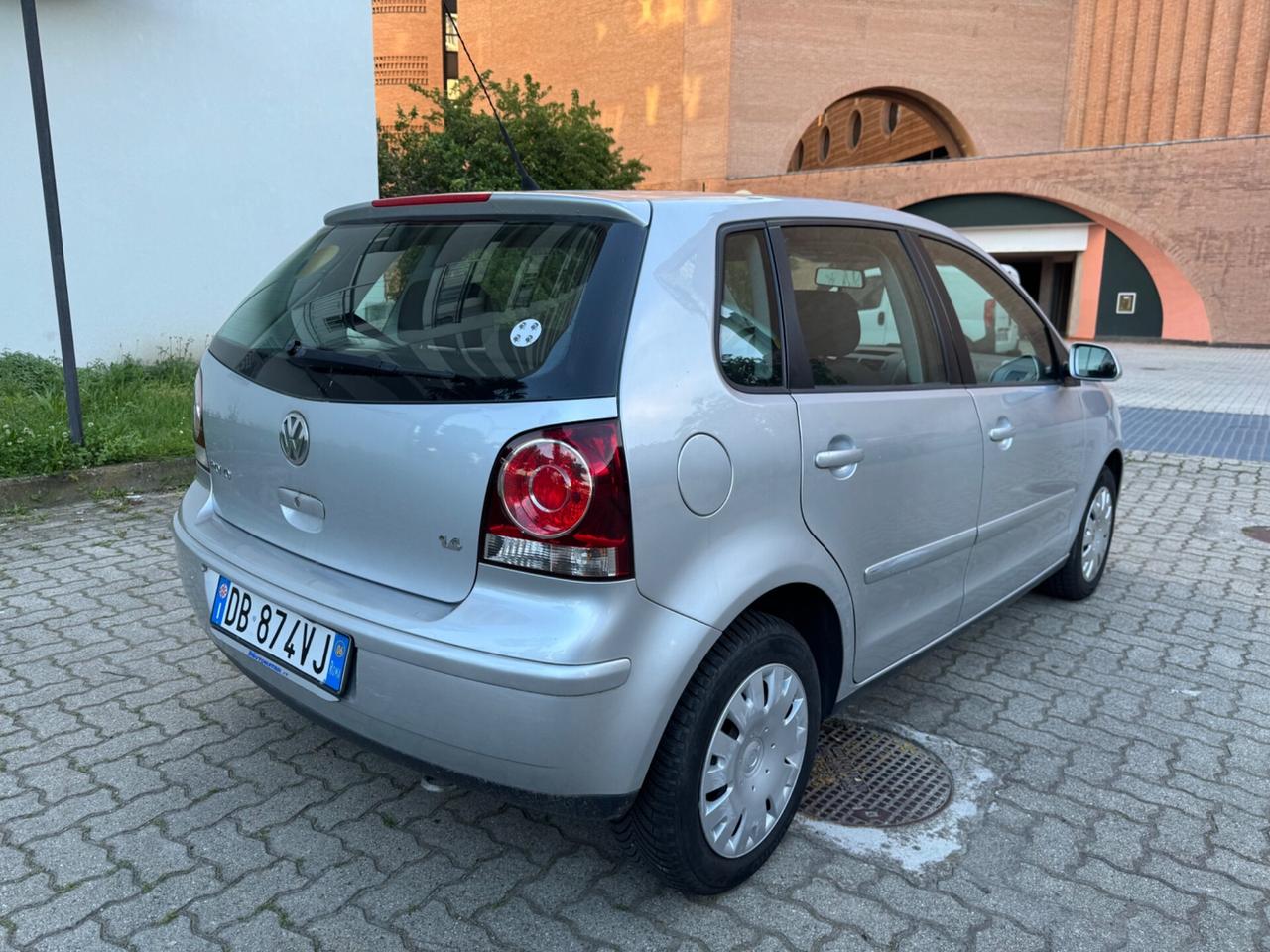 Volkswagen Polo 1.4/80CV 16V 5p. Comfortline
