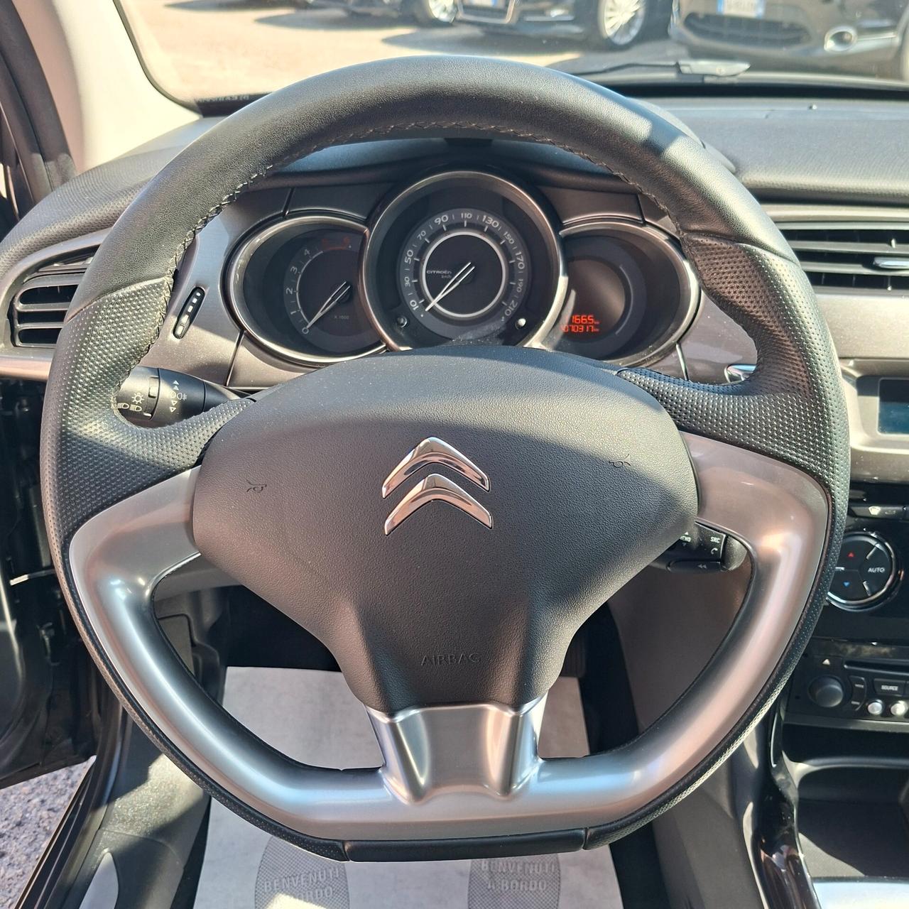 Citroen C3 1.5 Hdi 70Cv Exclusive