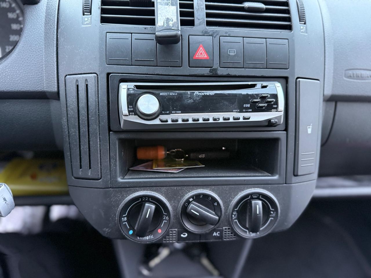 Volkswagen Polo 1.2/70CV 12V 5p