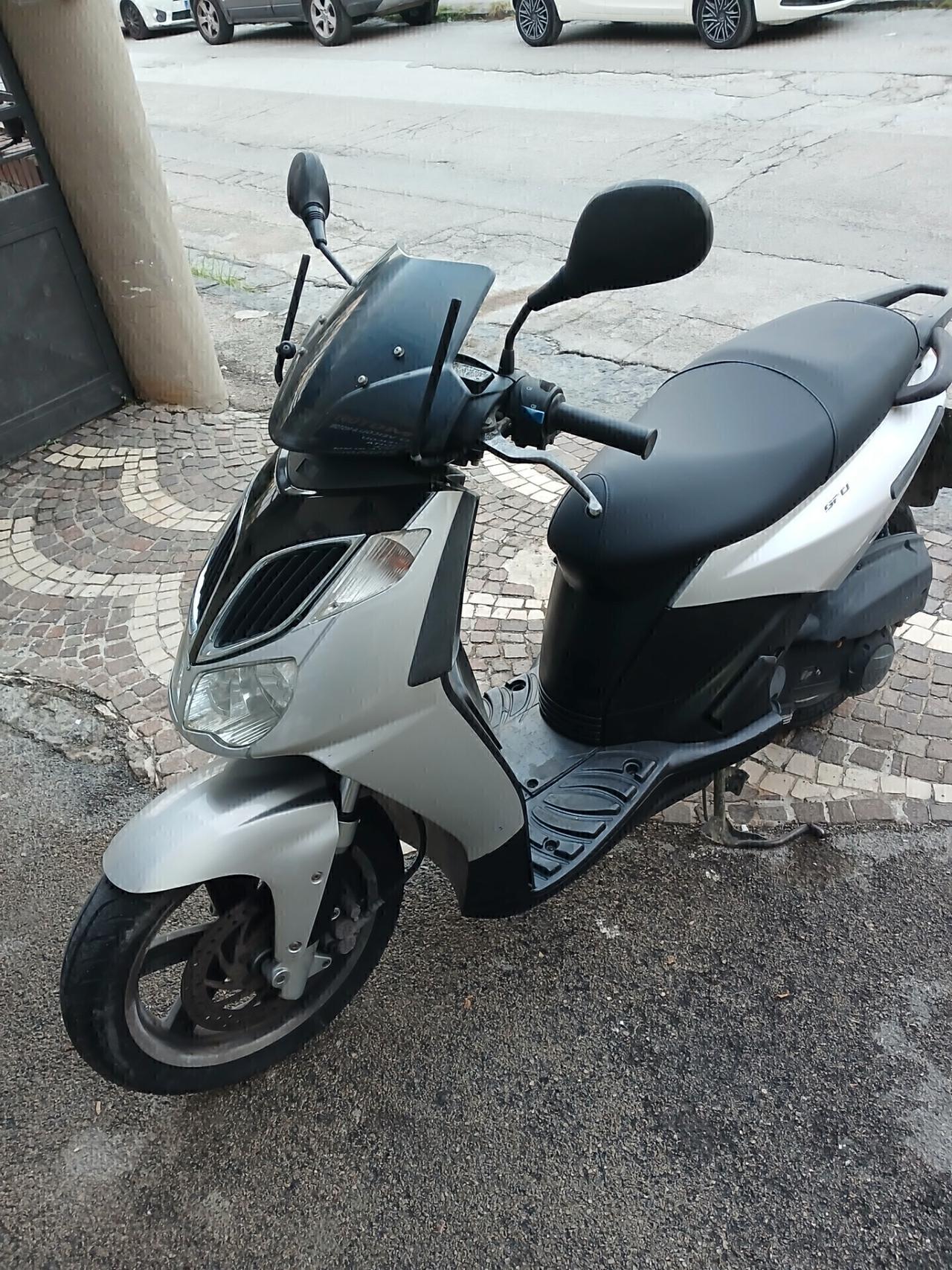 Aprilia Sportcity 200 D'EPOCA.