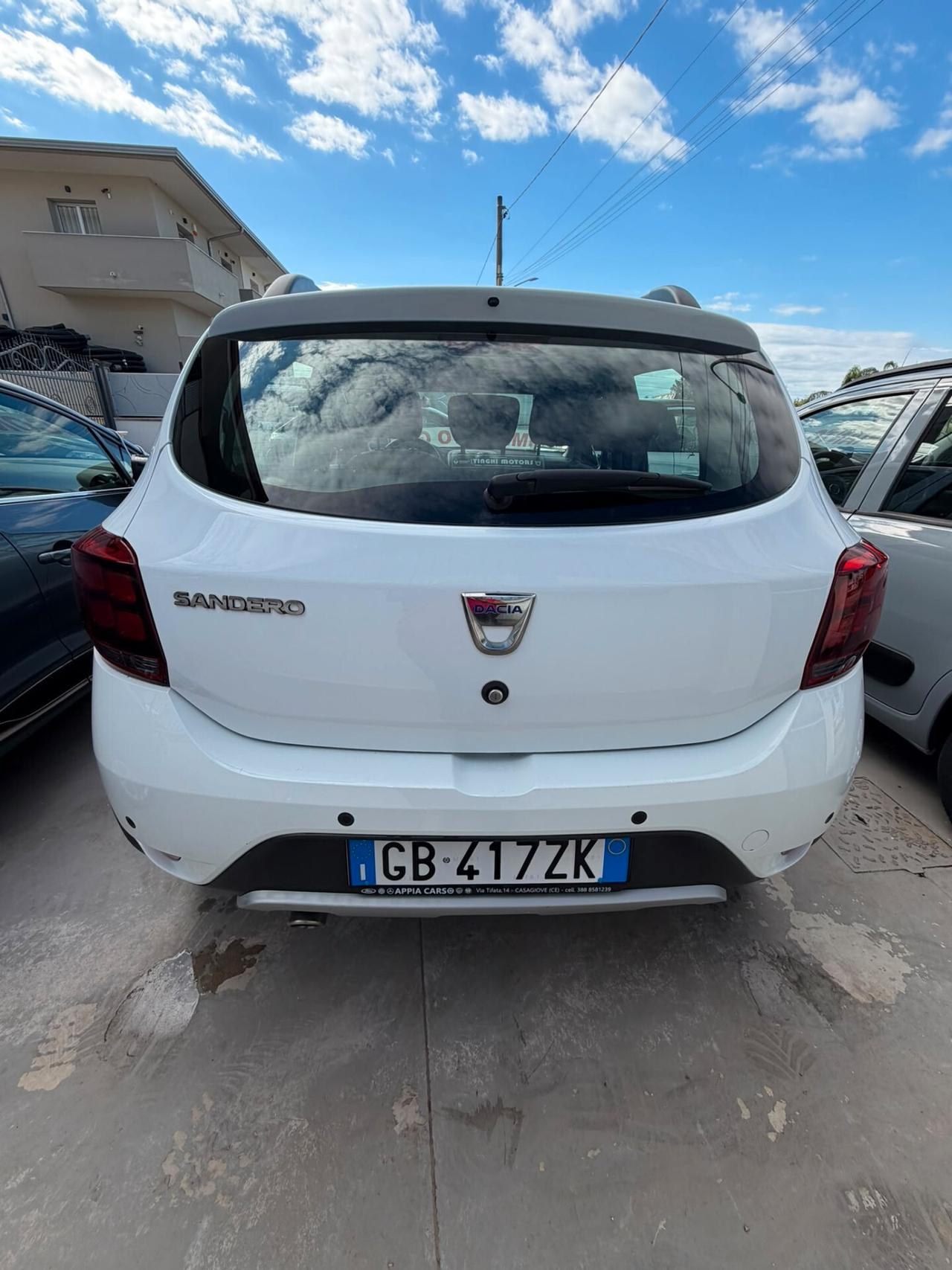 Dacia Sandero Stepway 1.0 TCe 100CV ECO-G 15th Anniversary