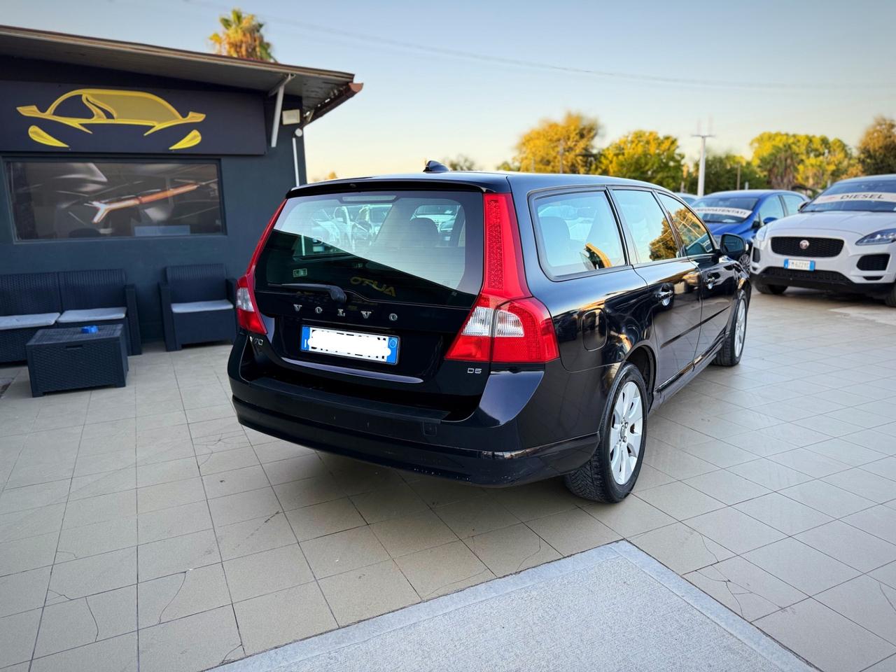 Volvo V70 2.4 D5 Summum Garanzia 12 Mesi