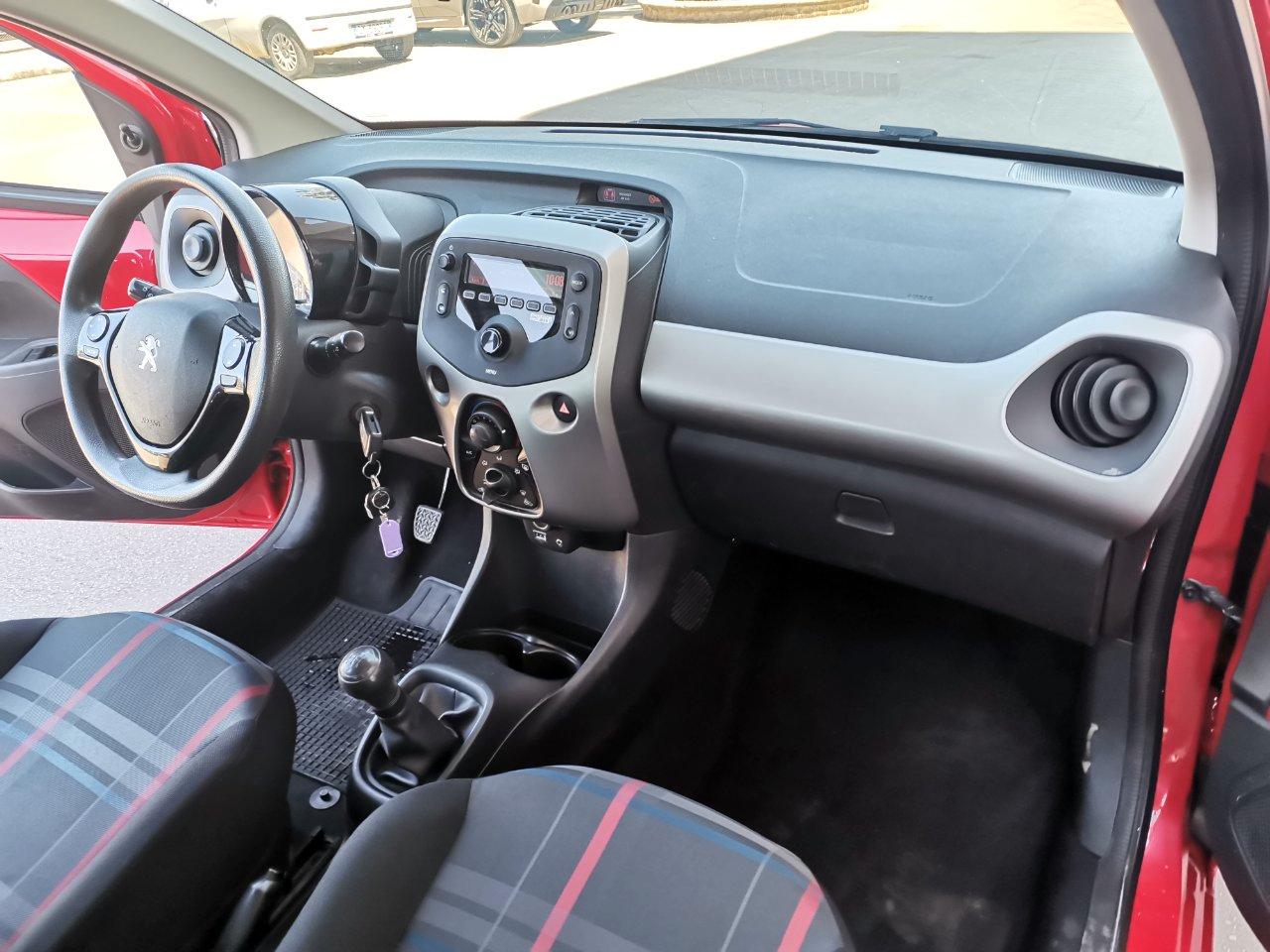 Peugeot 108 5 Porte 108 5p 1.0 12v Active