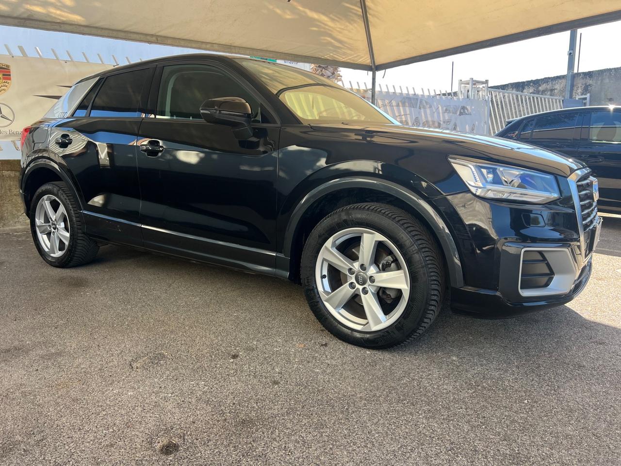 Audi Q2 30 TDI S tronic Business Design