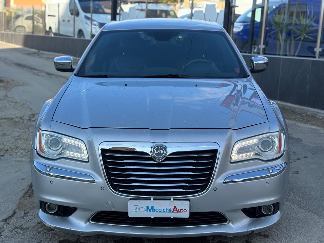 LANCIA THEMA 3.0 MJT II 240 CV PLATINUM EDITION