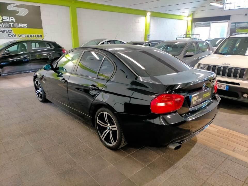 BMW 320d ATTIVA