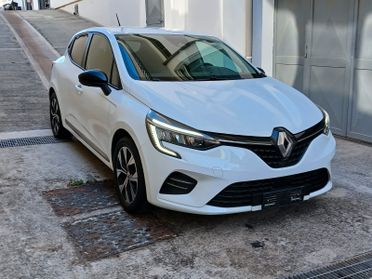 Renault Clio Full Hybrid E-Tech 145 CV 5 porte Evolution